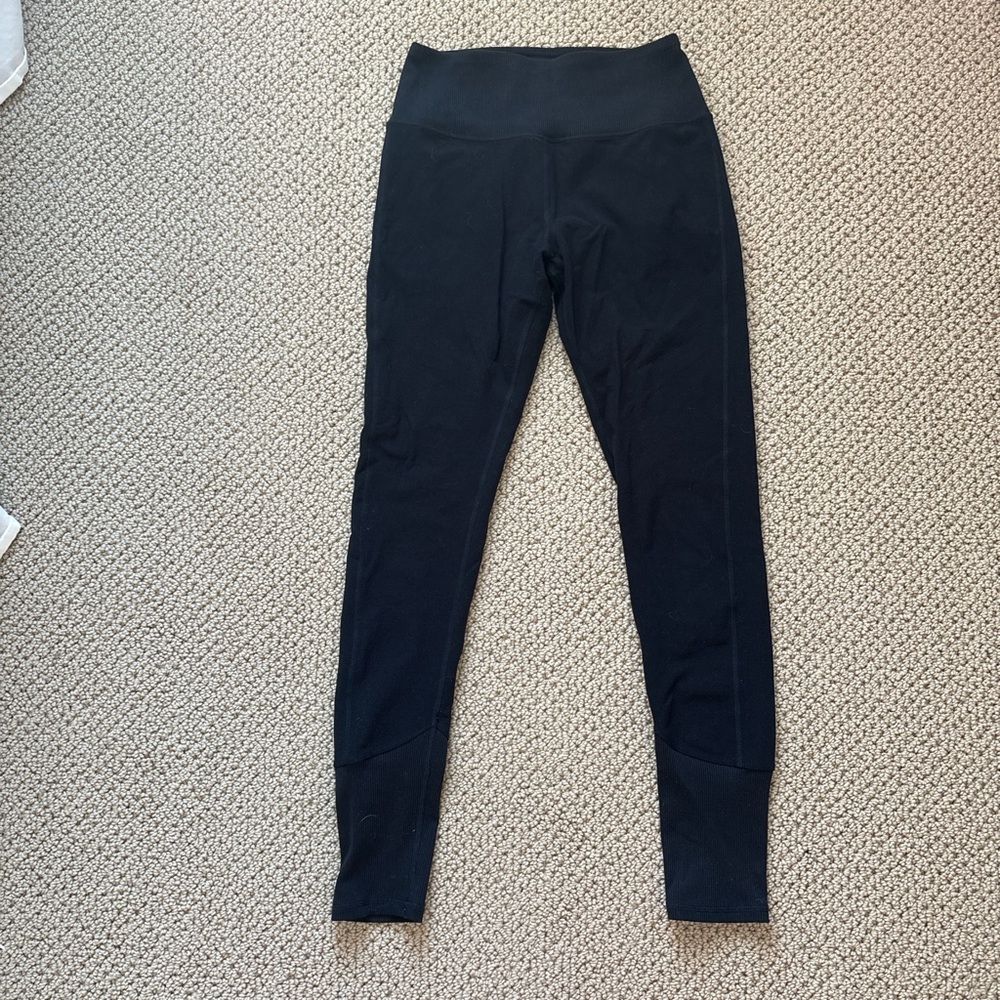 Alo Yoga Black High Waisted Leggings Size Medium
